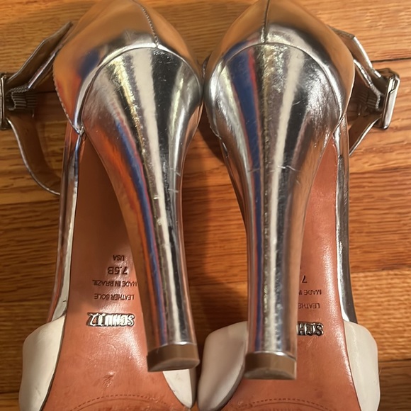 Schutz Open Toe Ankle Strap Leather Heel white and silver size 7.5 4.5in heel - Picture 7 of 9